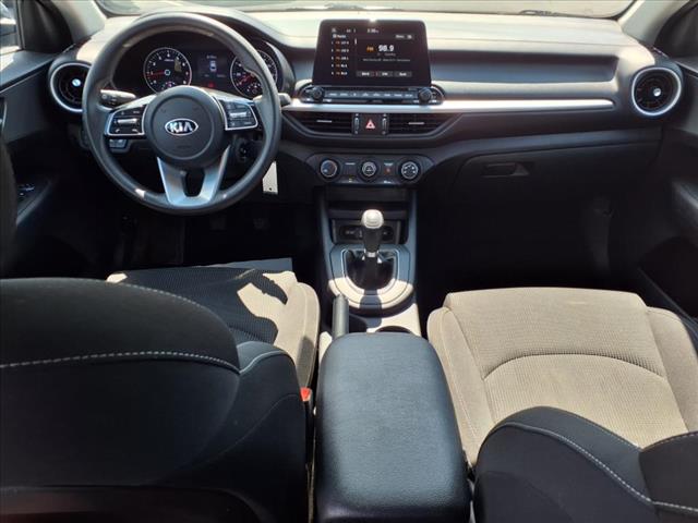 2021 Kia Forte MANUAL