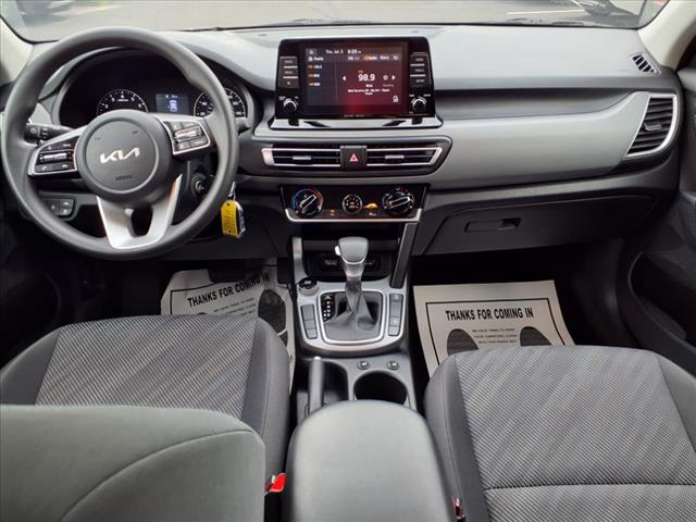 2023 Kia Seltos LX