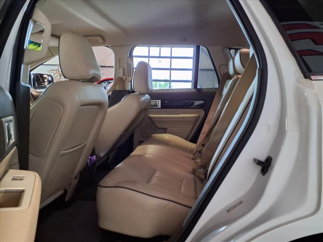 2010 Lincoln MKX Base