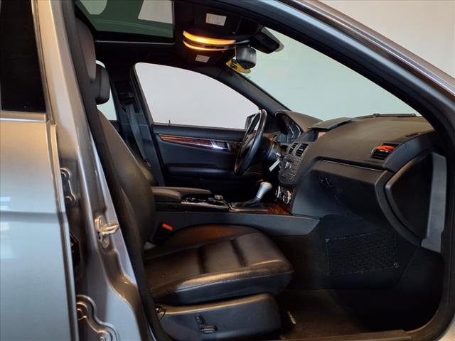 2011 Mercedes-Benz C-Class C 300 Luxury 4MATIC