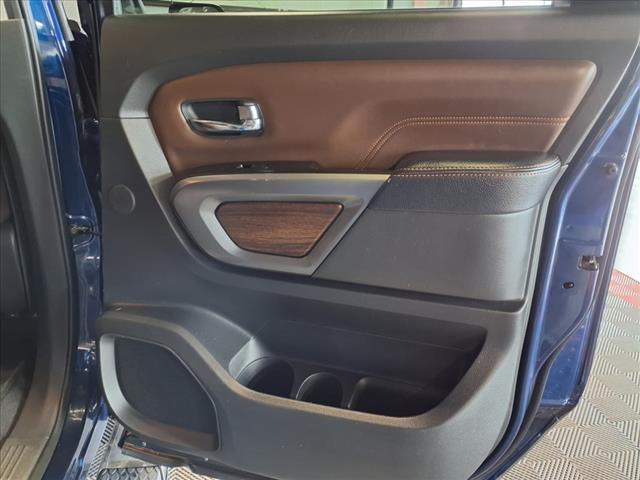 2017 Nissan Titan Platinum Reserve
