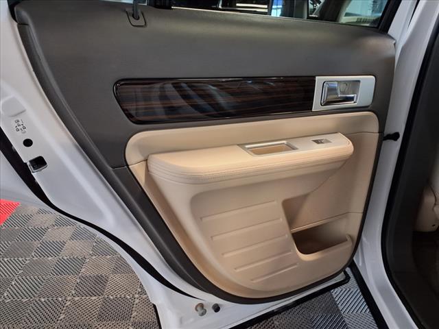 2010 Lincoln MKX Base