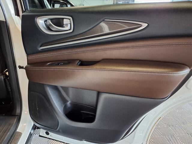 2016 INFINITI QX60 Base