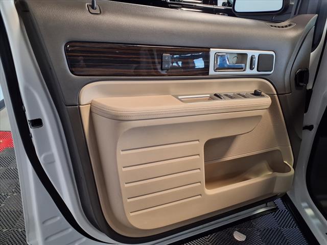 2010 Lincoln MKX Base