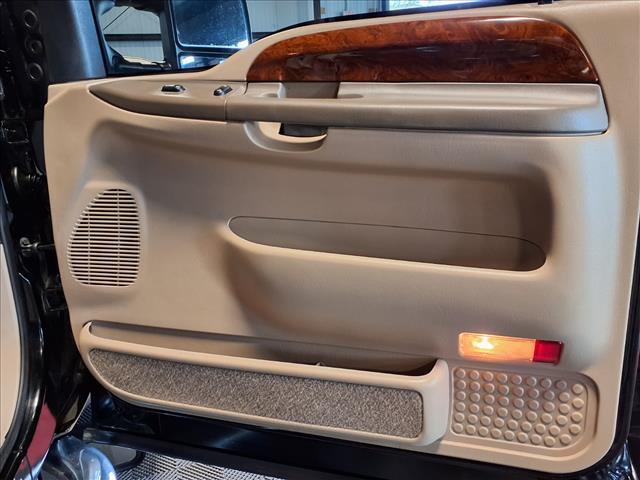 2002 Ford F-250 Super Duty Lariat