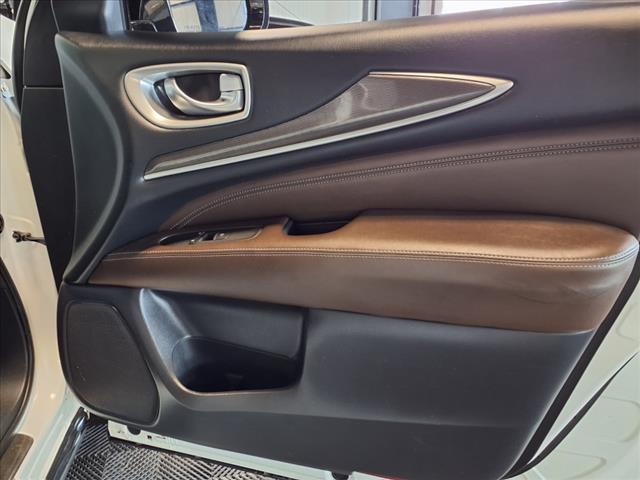 2016 INFINITI QX60 Base