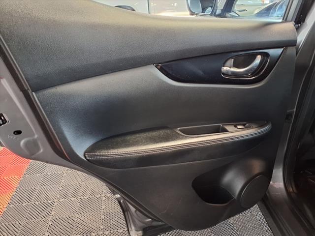 2017 Nissan Rogue Sport SL