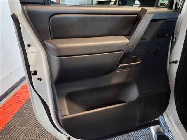2012 Nissan Titan SL