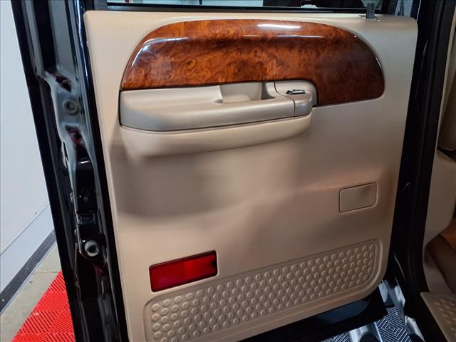 2002 Ford F-250 Super Duty Lariat