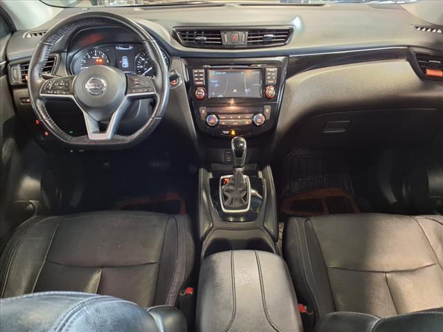 2017 Nissan Rogue Sport SL