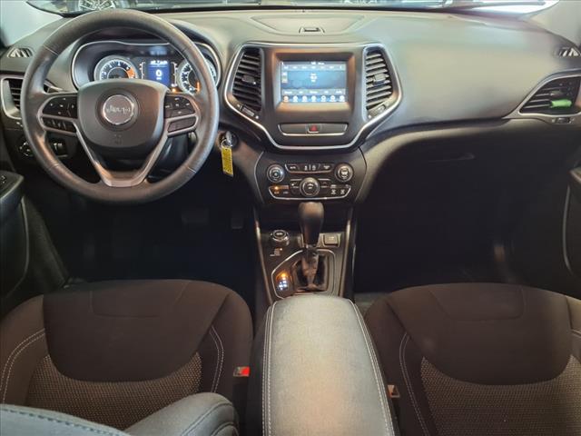 2019 Jeep Cherokee Latitude