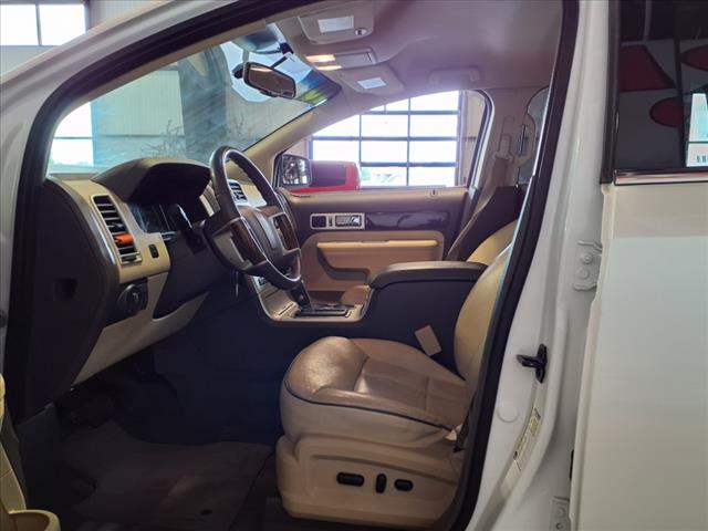 2010 Lincoln MKX Base