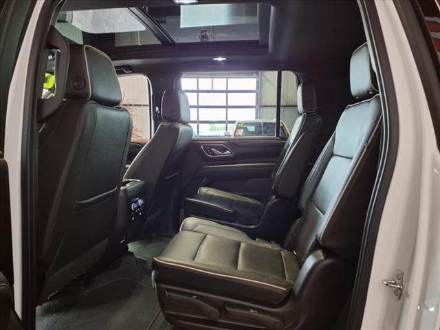 2022 GMC Yukon XL SLT