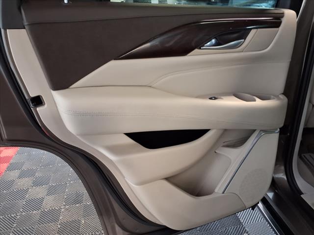 2016 Cadillac Escalade Premium Collection