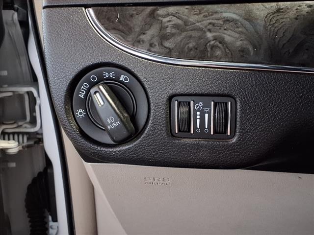 2016 Chrysler Town and Country Touring