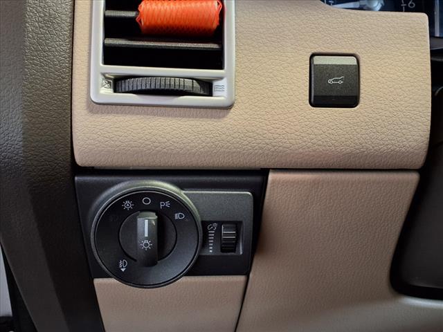 2010 Lincoln MKX Base