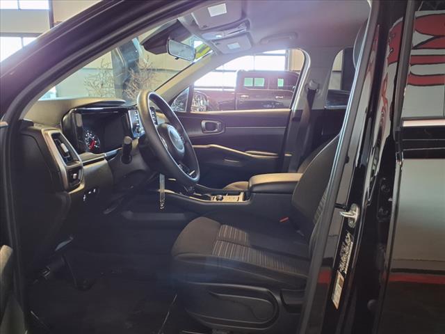 2022 Kia Sorento LX