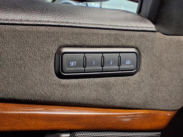 2019 Cadillac Escalade Luxury