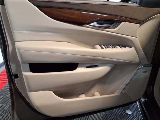 2016 Cadillac Escalade Premium Collection