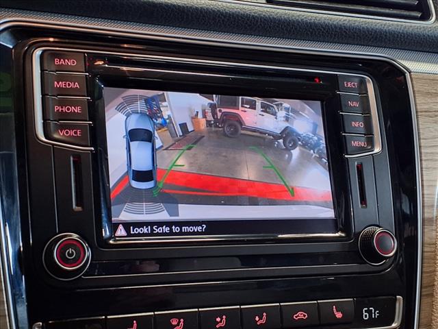 2016 Volkswagen Passat V6 SEL Premium