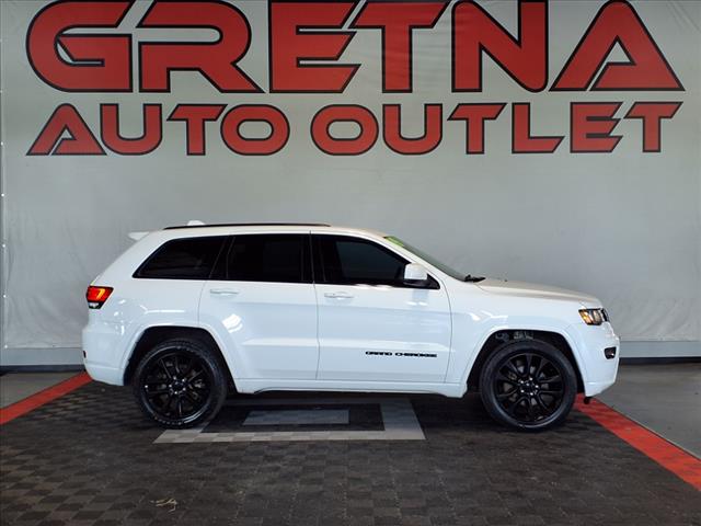 2019 Jeep Grand Cherokee Laredo