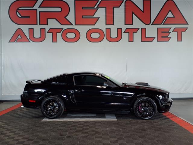 2006 Ford Mustang GT Deluxe