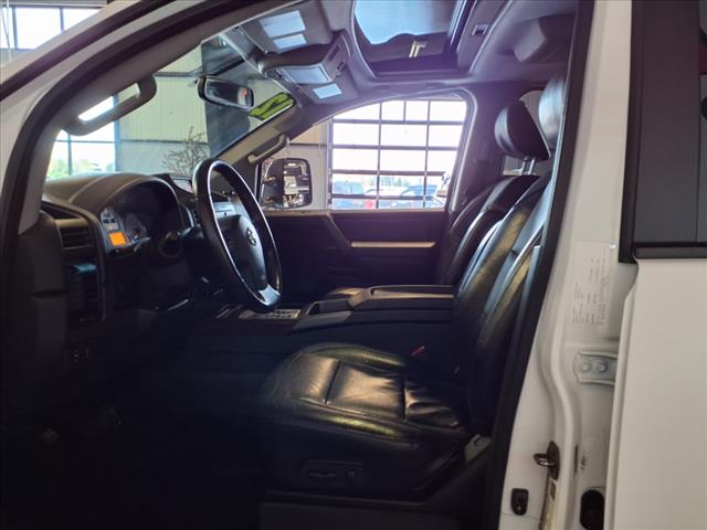 2012 Nissan Titan SL