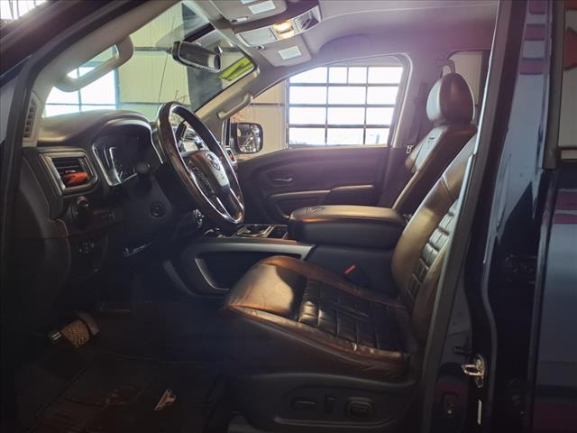 2017 Nissan Titan Platinum Reserve