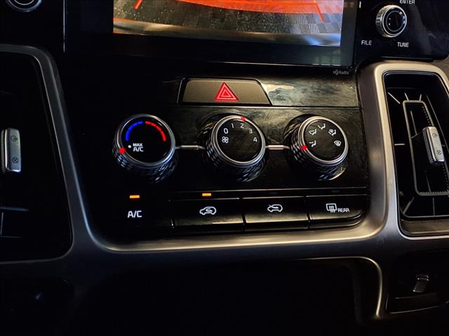 2022 Kia Sorento LX