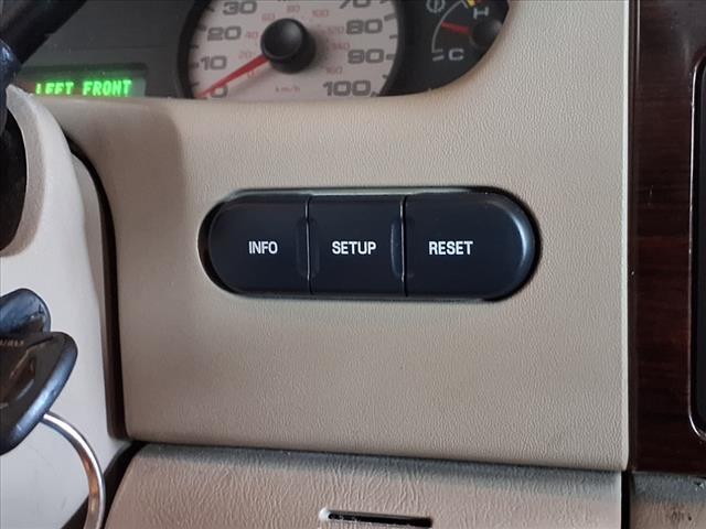 2005 Ford F-250 Super Duty Lariat