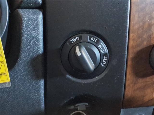 2012 Nissan Titan SL
