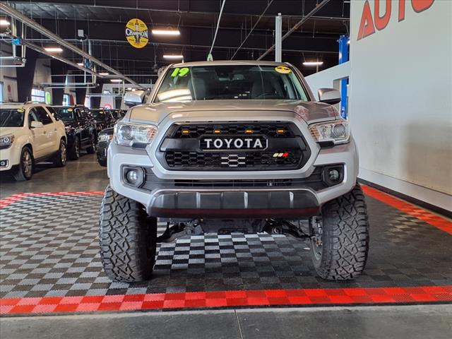 2019 Toyota Tacoma SR5 V6