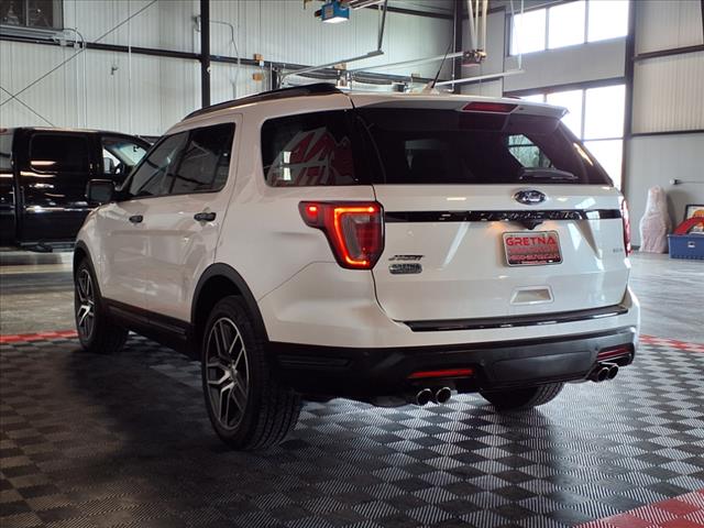 2018 Ford Explorer Sport