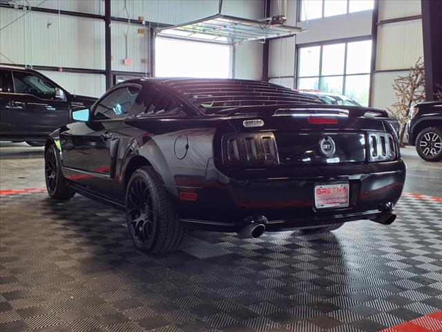 2006 Ford Mustang GT Deluxe