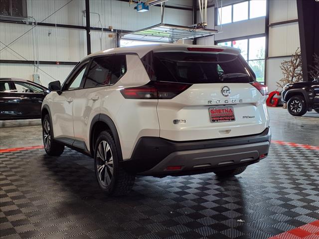 2021 Nissan Rogue SV