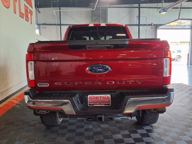 2017 Ford F-350 Super Duty Lariat