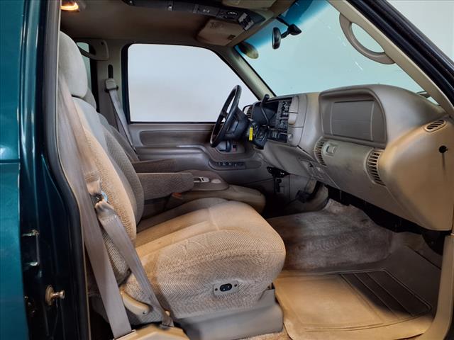 1997 GMC Suburban K2500