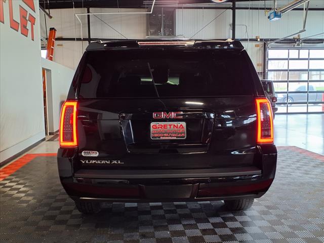 2017 GMC Yukon XL SLT