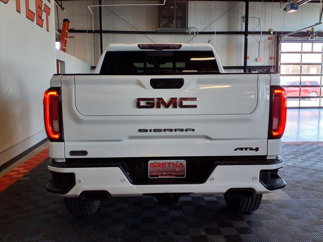 2021 GMC Sierra 1500 AT4