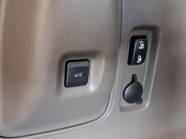 2010 Lincoln MKX Base