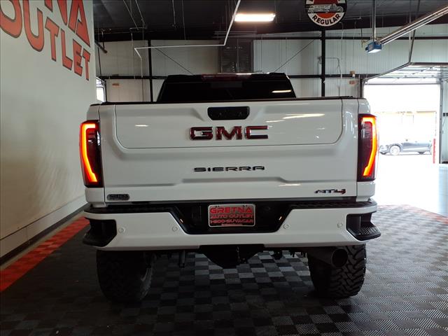 2025 GMC Sierra 2500HD AT4