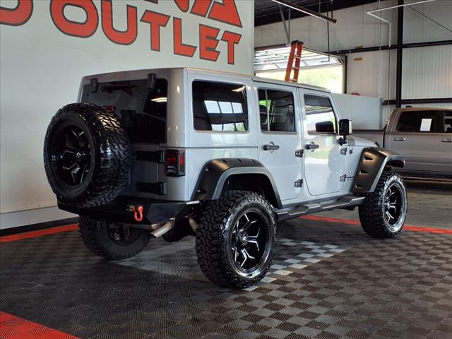 2016 Jeep Wrangler Unlimited Sahara
