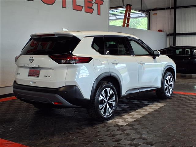 2021 Nissan Rogue SV
