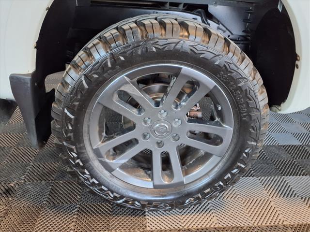 2012 Nissan Titan SL