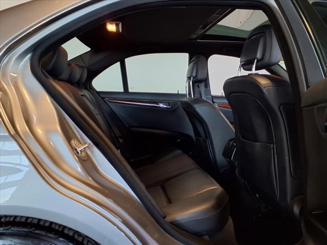 2011 Mercedes-Benz C-Class C 300 Luxury 4MATIC