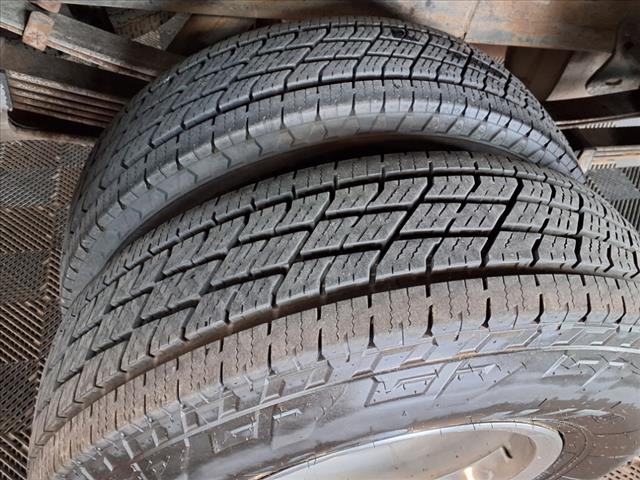 2004 Chevrolet Silverado 3500 Base