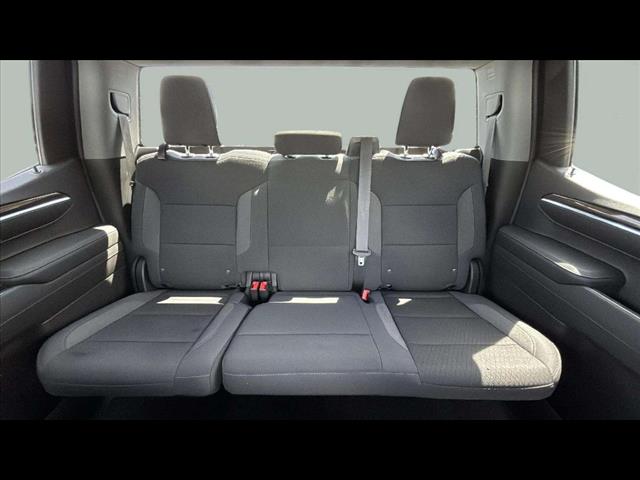 2022 Chevrolet Silverado 1500 LT - Photo 11
