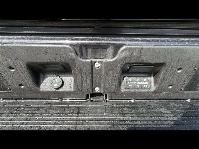 2023 GMC Sierra 1500 AT4X - Photo 11