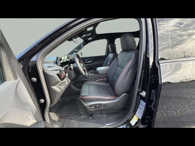 2024 Chevrolet Silverado EV RST - Photo 13