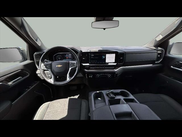 2022 Chevrolet Silverado 1500 LT - Photo 14